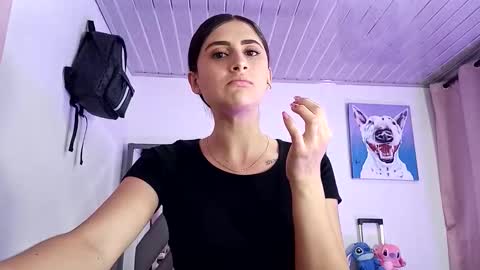 Danella Houston online show from February 17, 11:11 pm