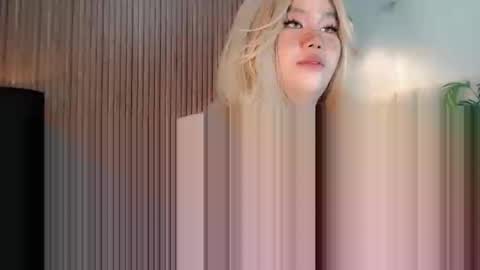 Snapshot of dangerous_womanxx chatting on September 13, 1:52 am Ms. K online show from September 13, 1:52 am