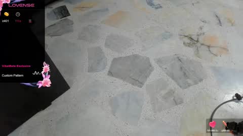 Snapshot of dani_ary chatting on March 4, 2:42 pm DANI online show from March 4, 2:42 pm