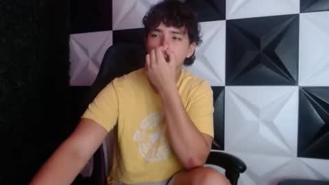 dani_cumboy online show from January 5, 1:35 am