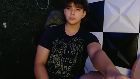 dani_cumboy online show from February 19, 6:00 am