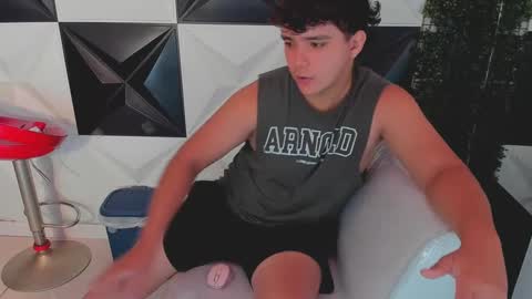 dani_cumboy online show from October 12, 3:59 pm