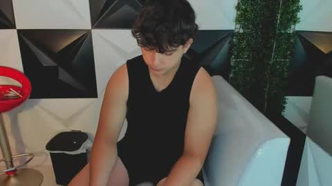 dani_cumboy online show from October 13, 4:09 pm