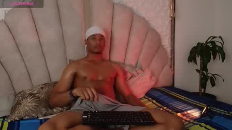 Daniel  online show from November 4, 5:03 pm