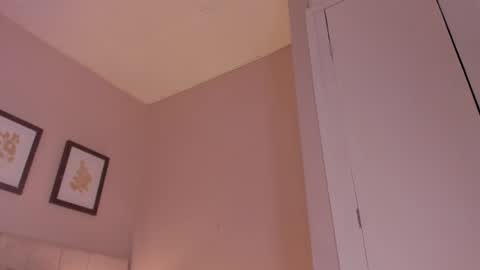 Hi I am Dani online show from May 11, 2:45 pm