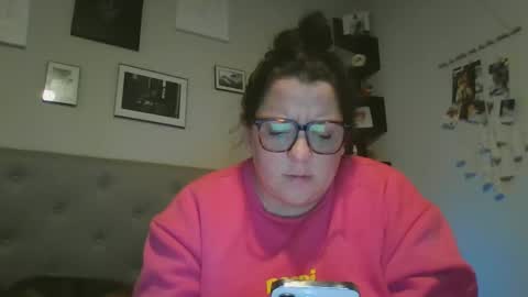 danidegrade online show from March 4, 7:08 am