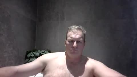 daniel0805 online show from January 16, 4:16 pm