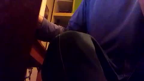 daniel_32_ online show from December 1, 5:44 pm