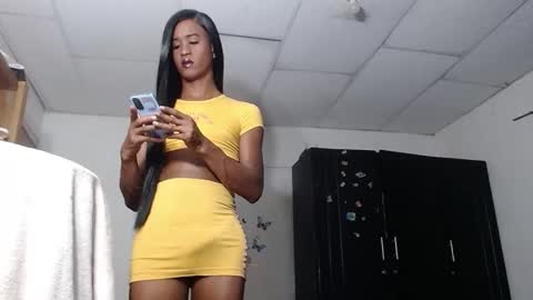 daniela_hornyts online show from December 23, 6:30 am