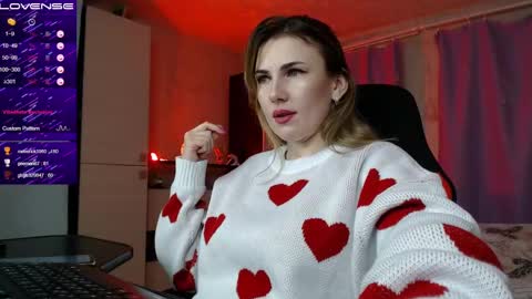 Snapshot of danielacooperx chatting on February 17, 9:00 pm Daniela Cooper online show from February 17, 9:00 pm