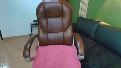 danielamonroe online show from October 3, 11:02 pm