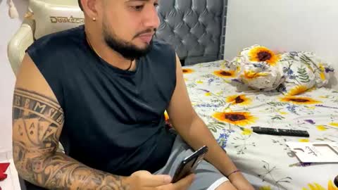 danielaw777 online show from October 11, 3:00 am