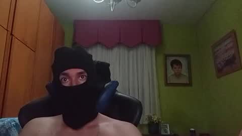 danieldiazcorderorios online show from July 26, 8:50 pm
