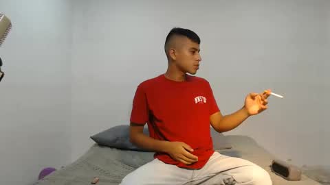 danielitopapii online show from February 8, 9:04 pm