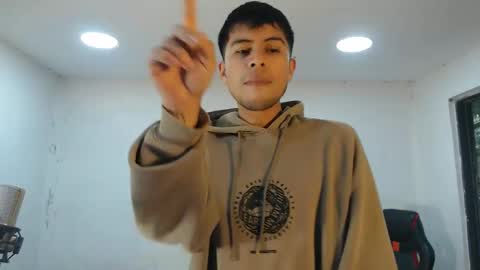 danielitopapii online show from October 11, 11:37 am