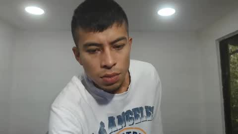 danielitopapii online show from February 18, 12:17 pm