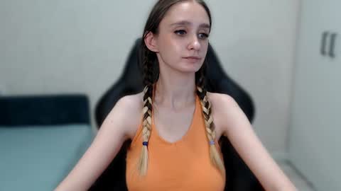 Daniella Martin online show from February 4, 12:11 pm