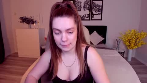 Daniella online show from February 7, 2:15 pm