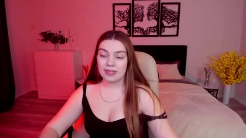 Daniella online show from February 4, 12:00 pm