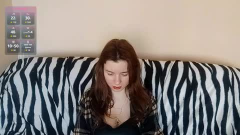 Mia online show from February 11, 8:40 am