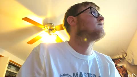 Daniel    y. online show from November 5, 10:12 pm