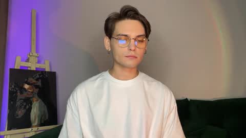 danieltuckerr online show from October 23, 11:27 pm