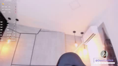 Snapshot of danii_hill chatting on March 7, 4:45 am Danii online show from March 7, 4:45 am