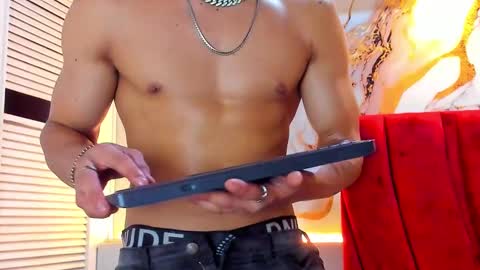 Dani online show from November 22, 4:22 am