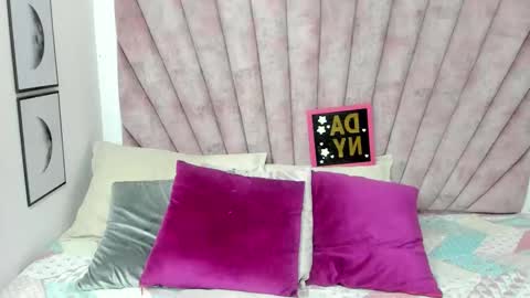 DaniiBelluci  online show from January 10, 6:24 pm