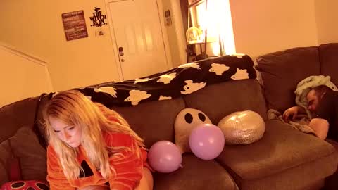 Dani And Daddy online show from October 9, 1:55 am