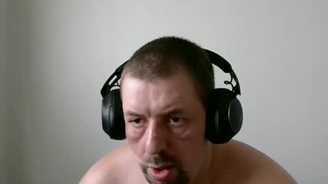 danishman1980 online show from March 7, 3:28 pm