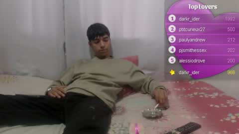 Darwin Daniel Segura Parra online show from June 19, 10:49 pm
