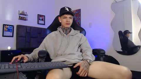 Dann Brown online show from April 24, 1:18 am