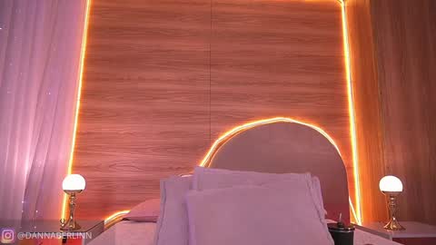 Danna Berlin  online show from January 31, 7:12 pm