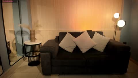 Danna Cruz  online show from January 16, 7:23 pm