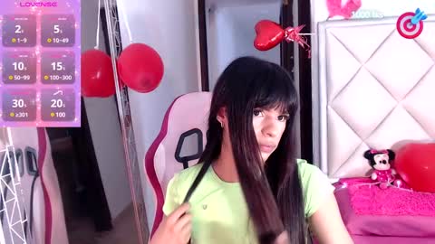 Snapshot of dannadoll69 chatting on February 17, 11:55 am Dannamunoz130 online show from February 17, 11:55 am