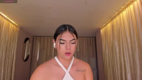 Danna Gibbs online show from March 8, 2:01 am