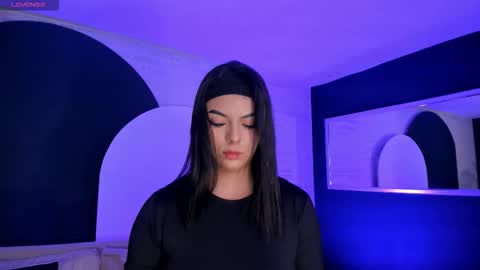 Danna Gibbs online show from September 14, 3:09 am