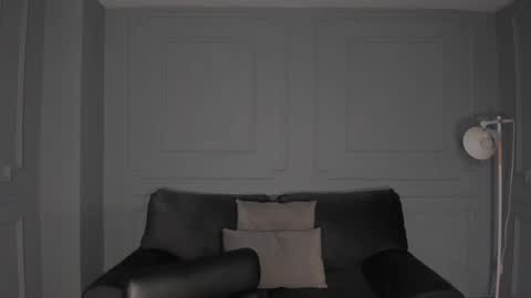 Danna Gibbs online show from March 3, 7:39 pm