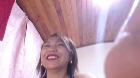 dannamomcerratt online show from April 16, 2:00 am