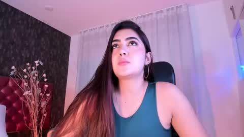 Danna online show from October 18, 6:34 pm