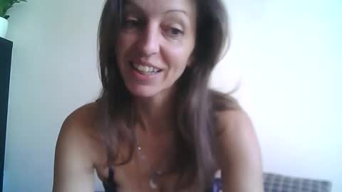 dannica1 online show from November 7, 9:01 am