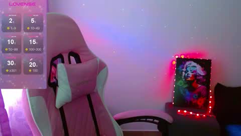 Maddisoon online show from December 2, 1:20 pm