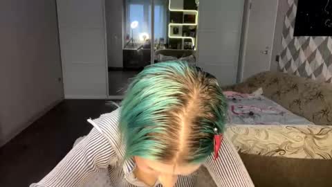 Luna Airi online show from March 3, 1:51 pm