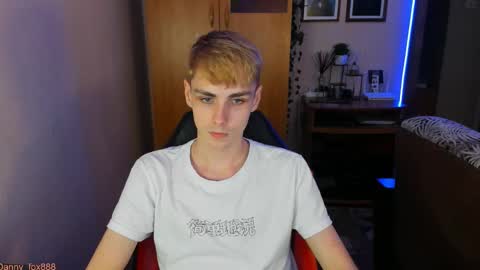 Snapshot of danny_fox888 chatting on September 9, 5:02 pm Daniel online show from September 9, 5:02 pm