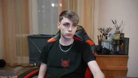Snapshot of danny_fox888 chatting on March 9, 1:15 pm Daniel online show from March 9, 1:15 pm