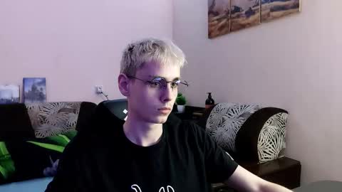 Daniel online show from October 20, 10:04 pm