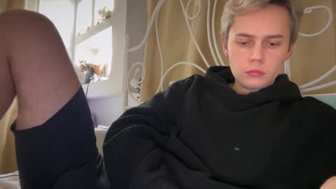 danny online show from December 14, 2:01 pm