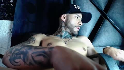 dante_d_angelo_ online show from February 6, 7:34 am