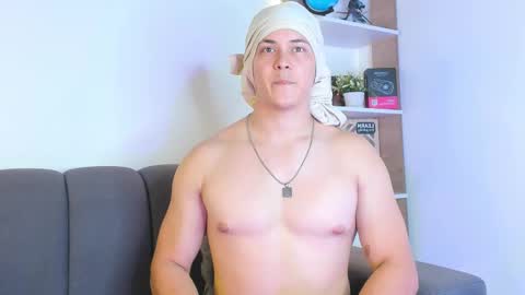 Dante online show from February 12, 9:40 pm